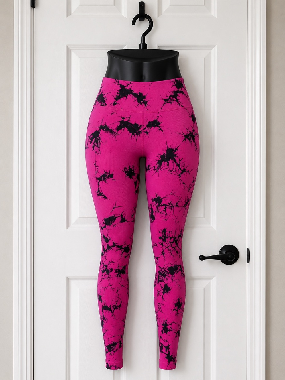 Vibrant Magenta Tie-Dye High-Waist Leggings  Size X-LARGE NWT